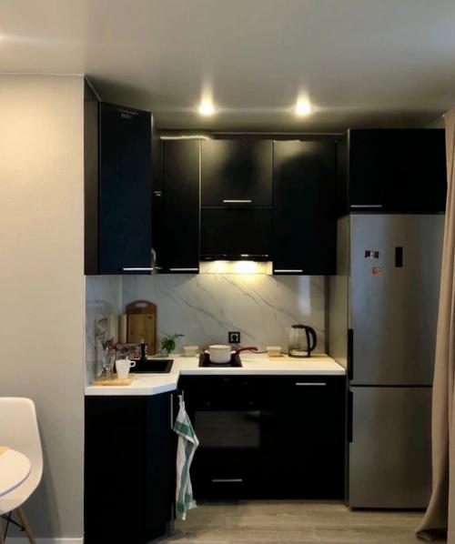 Не много не мало, а почти две недели как дочь переехала в свой дом (больше никакого съемного жилья и чужих хозяев). 07