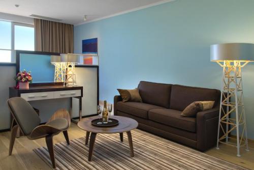 Новый отель Утесов открыт в Анапе. 07