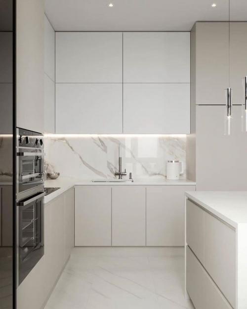 Компактная кухня с островом и столовой зоной. 01