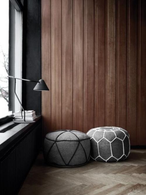 Необычные пуфики.  Настоящей тёплой ноткой в интерьере способен стать мягкий шерстяной пуфик. 01