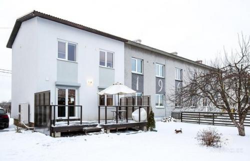 В Ида - вирумаа выставлен на продажу стильный и уютный дом. 04