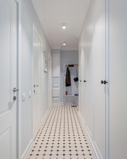 Владельцы квартиры общей площадью 74 квадратных метра - семья из трех человек. 07