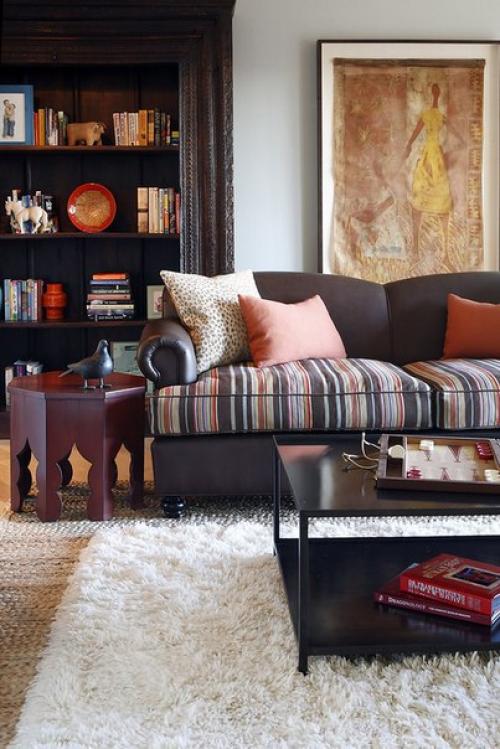 Орнамент в гостиной.   Этнические узоры, цветочный принт, полоска и клетка в современном интерьере - это как приправа. 06