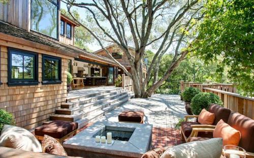 Дизайн террасы.  Обычно терраса является продолжением дома в сад и предназначена местом для отдыха.