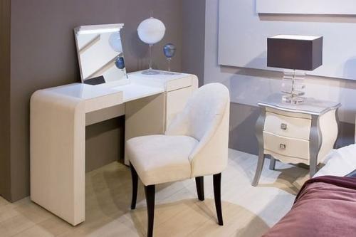 Мы обустраиваем женский уголок: туалетный столик в интерьере. 08