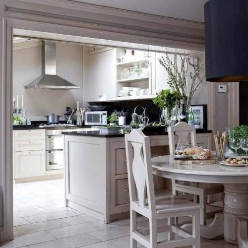 Наконец - то все позади и вы стали полноправным владельцем своей новой квартиры! 05