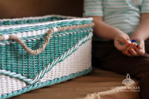 Сегодня покажу вам короб в ванную комнату, выполненный в стиле ванных принадлежностей Ikea. 02