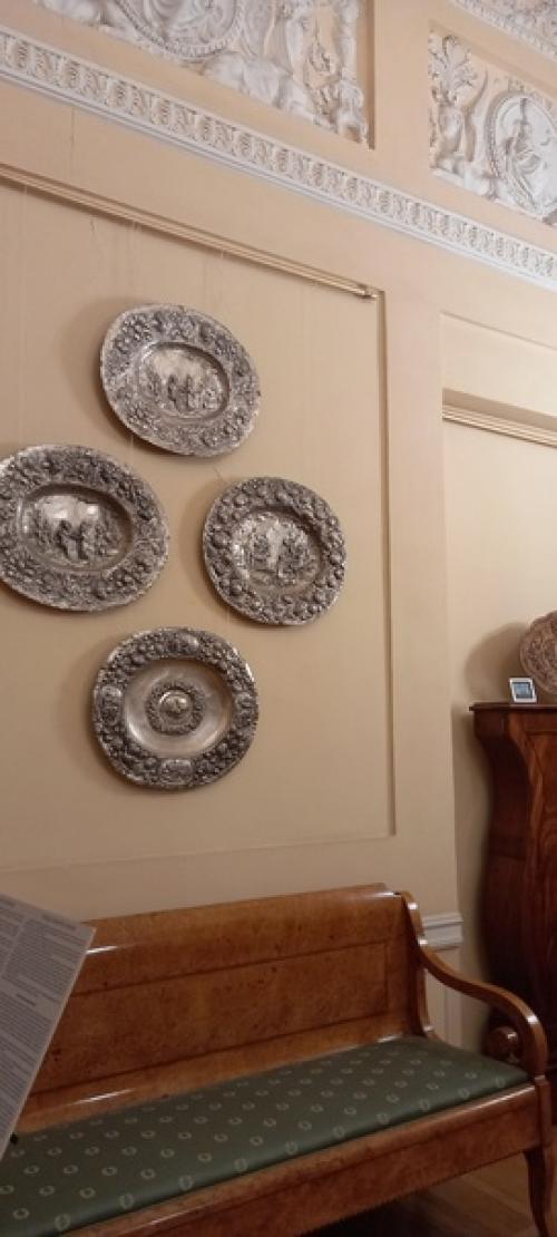 14 января нас впечатлил шереметьевский дворец интерьерами на 2-м этаже, экспозицией музыкальных инструментов. 04