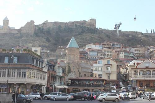 Грузия прекрасна.  Наверное, так начинаются 99% отзывов о ней, но надо же с чего-нибудь начать. 01