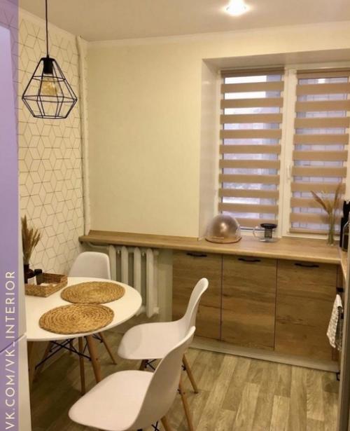 Маленькая кухня. В светлых тонах. 02