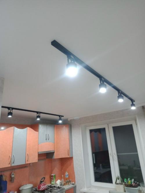 Зима - это не только время зимних праздников, но и отличная возможность преобразить ваш дом. 03