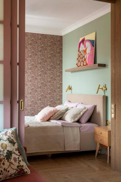 Этот интерьер словно создан для спокойной жизни без спешки. 06