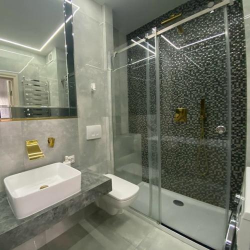 Интерьер квартиры в неоклассическом стиле. 02