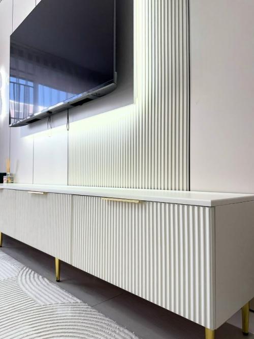 Устали от беспорядка под телевизором и проводов на виду? 03