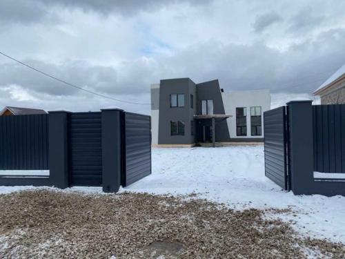 Продается дом в современном стиле с плоской кровлей, площадь 176 кв. 01