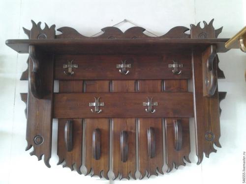 Настенная вешалка в прихожей - это практичная деталь интерьера, которая способна разрешить сразу несколько задач. 03