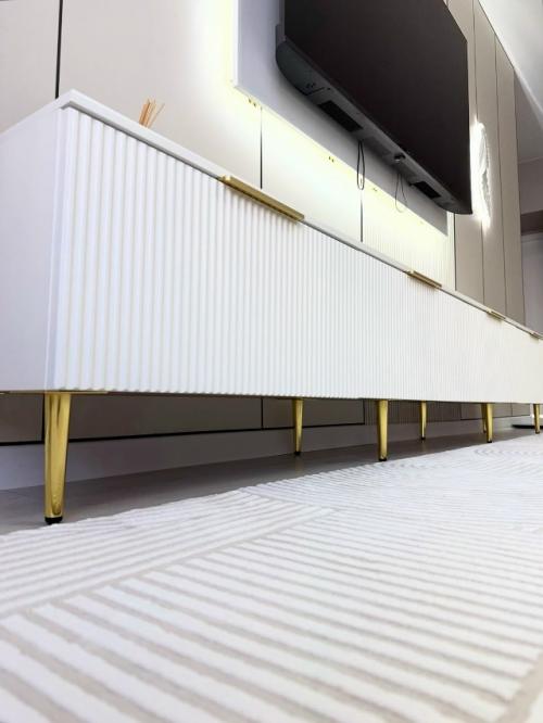 Устали от беспорядка под телевизором и проводов на виду? 05