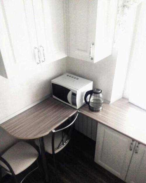 Миниатюрная кухня размером в 4 кв. 04