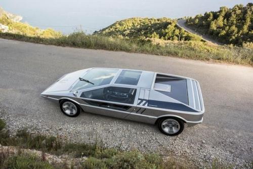 Единственный во всем мире концепт Maserati Boomerang. 03
