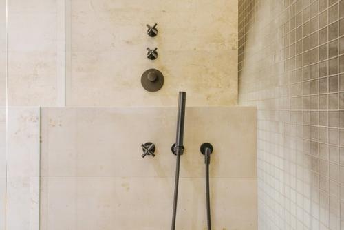 Четырёхкомнатная квартира на Остоженке с красным холодильником и медными трубами ч. 2. 07