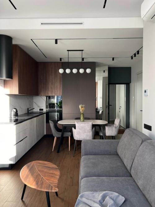 Реализация!   Мои заказчики из Москвы вчера прислали фоточки (и даже видео) готового ремонта в евродвушке 42 кв м, ЖК зиларт. 01