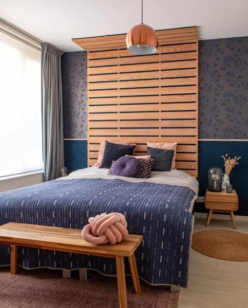 Белая стена может создать атмосферу спокойствия, но также может быстро наскучить. 01