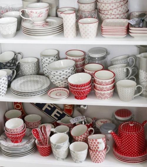 Один из главных трендов интерьера в 2024 году - это красный. 08