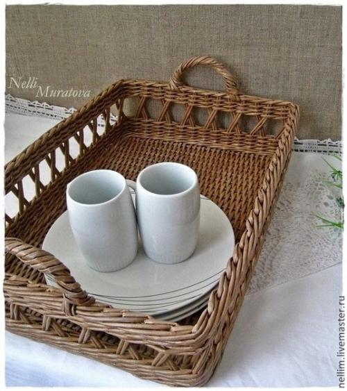 Плетёные корзины в интерьере кухни многие хозяйки ломают головы над тем, как и где хранить овощи и фрукты. 09