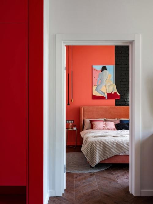 Дизайнер Наталия турченко рассказывает, как ей удалось создать красочный запоминающийся интерьер и сохранить исторические детали. 03