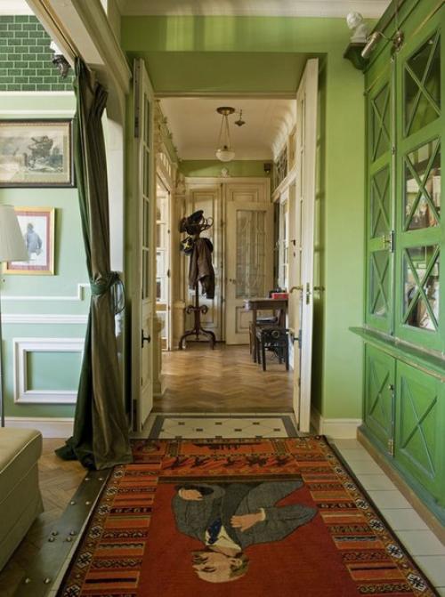 А это - парк советского периода Сергея Бобовникова.