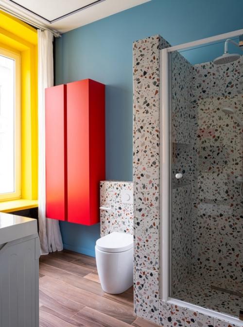 Дизайнер Наталия турченко рассказывает, как ей удалось создать красочный запоминающийся интерьер и сохранить исторические детали. 02