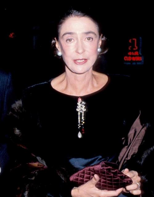 Культовая брошь марджори мерриуэзер пост. 02