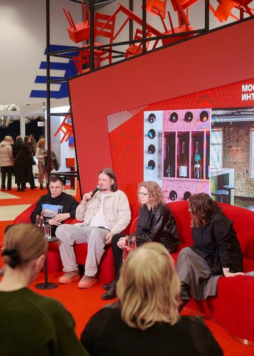 Меня хлебом не корми - дай порассуждать о русском авангарде.