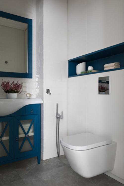 Чтобы увеличить пространство, в этой однокомнатной квартире демонтировали все перегородки и превратили ее в студию. 05