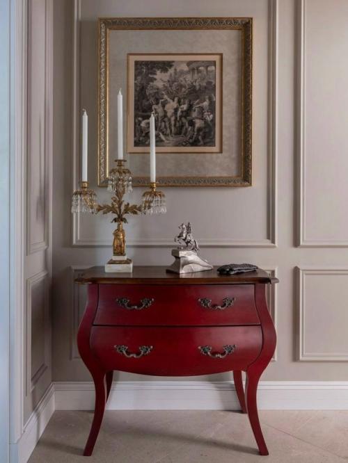 Эта двухкомнатная квартира в обычной московской хрущевке находится. 08