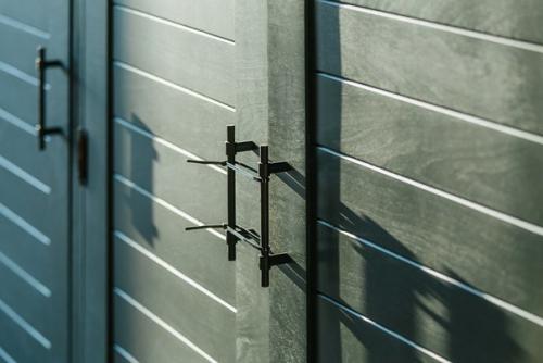 Четырёхкомнатная квартира на Остоженке с красным холодильником и медными трубами ч. 2. 05