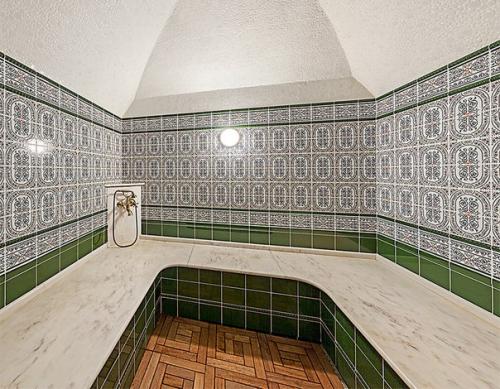 Сказочный терем. Дом из бревна в традициях русского деревянного зодчества. 08