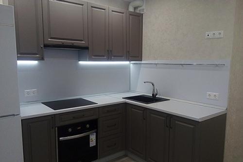 Установили кухню для Ольги и Николая в заозёрном. 02