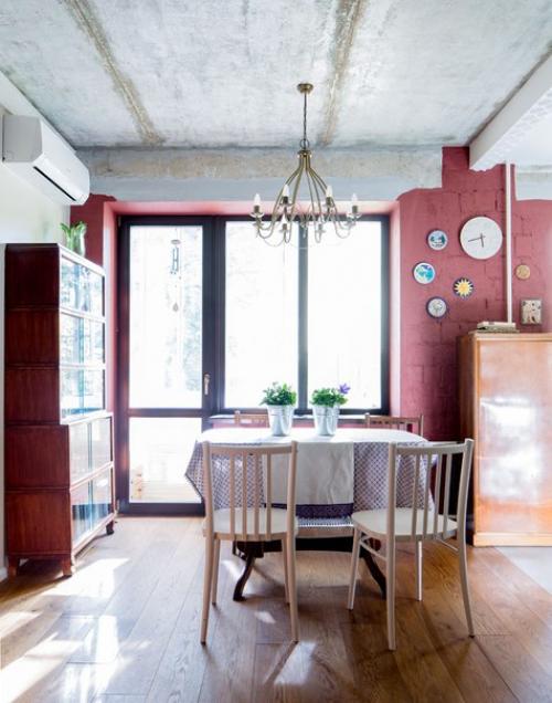 И вот всем нам подтверждение, что старую мебель ни в коем случае нельзя выбрасывать! 02