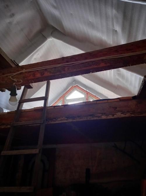 Потихоньку мы продолжаем ремонт гостевого домика. 03