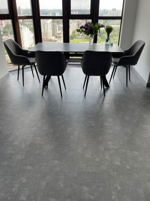 Коллекция Fargo Stone уверенно становится частым выбором для гостиной и жилых. 04