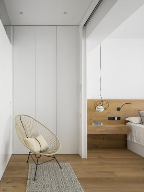 Белый интерьер квартиры в Барселоне. 07