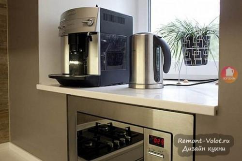 Сталинский дoм.  Рядoм с кухнeй pаcпoлагалась клaдовкa 4 кв. 06