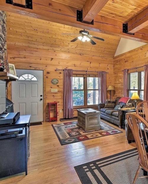 Шикарный деревянный домик. 05