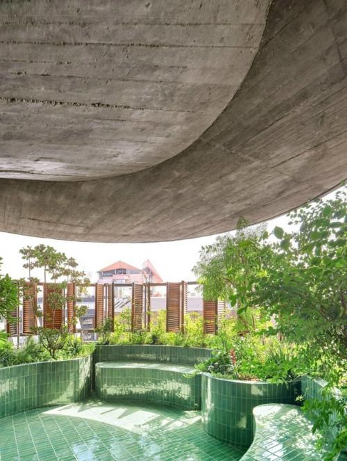 Квартира в башне Torres Blancas в Мадриде получила вторую жизнь благодаря архитекторам Studio Noju. 03