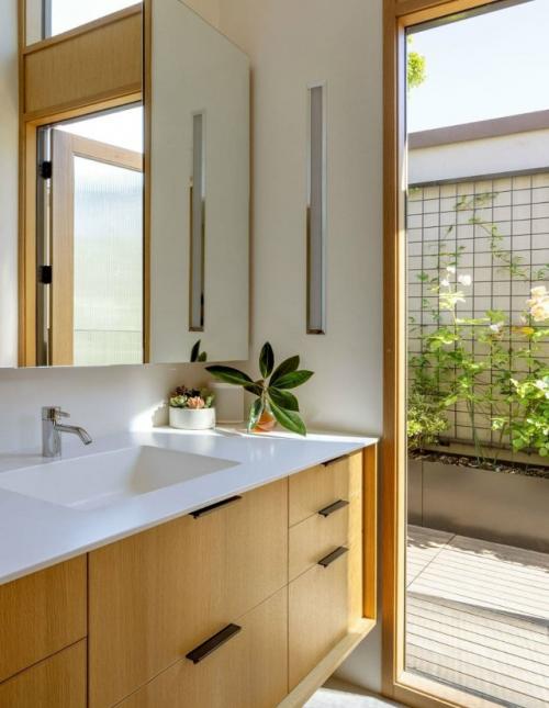 Этот кондоминиум, обновленный специалистами из сиэтлской студии Shed, является частью комплекса, спроектированного гордоном уокером. 05 Этот кондоминиум, обновленный специалистами из сиэтлской студии Shed, является частью комплекса, спроектированного гордоном уокером. 05