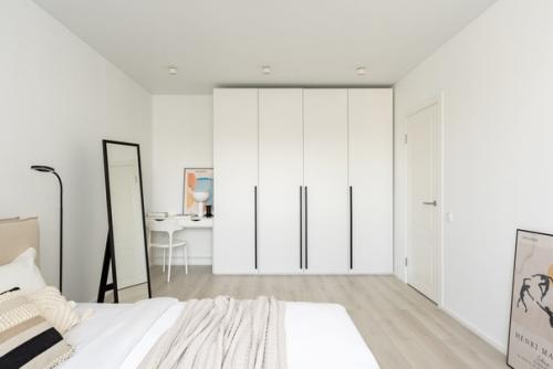 Светлый интерьер однокомнатной квартиры 38, 8 кв. 07