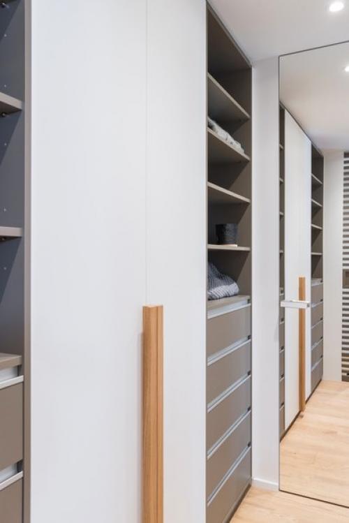 Часть 1. все оттенки серого квартиры в Праге. 05