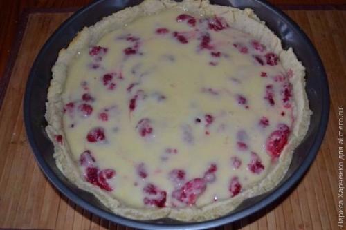 Цветаевский пирог с малиновой начинкой приготовь? 06