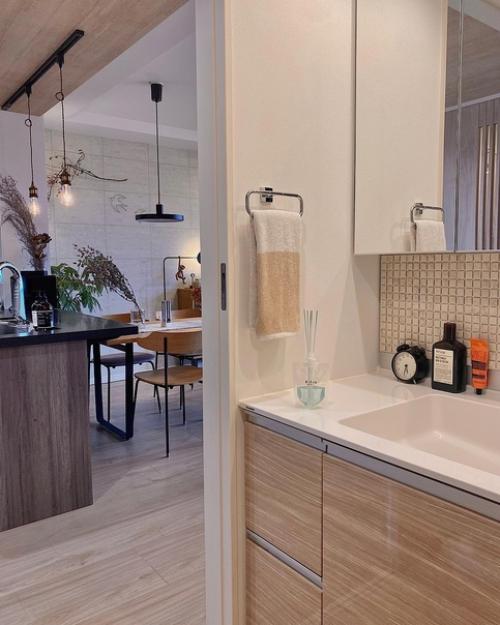 Квартиры в Японии с застекленными балконами и красивым интерьером выглядят очень элегантно и современно. 08